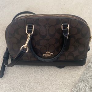 Coach mini Sierra bag w/strap